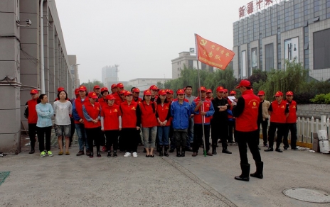 党员青年突击队弘扬心灵发展突击活动