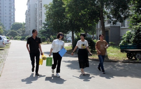 情下阀难人民 端午慰问送温暖