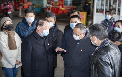 黄冈市委常委、黄冈经开区党工委书记陈利多光临我司领导防疫保供工作